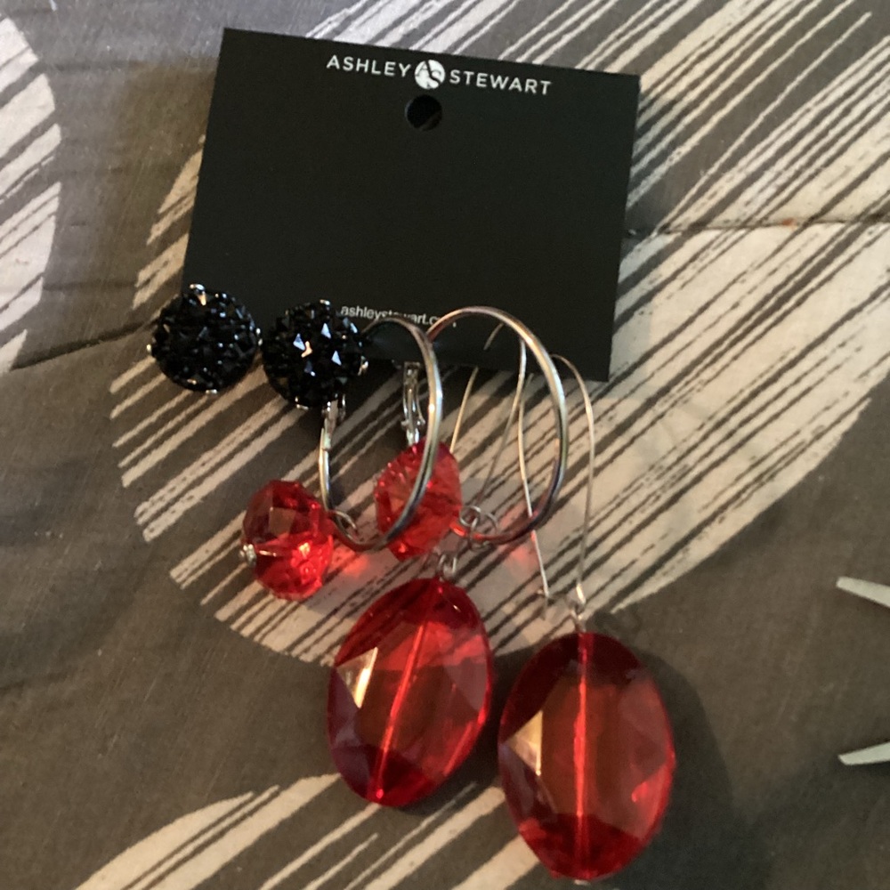 Ashley Stewart Bold Red and Black Earrings